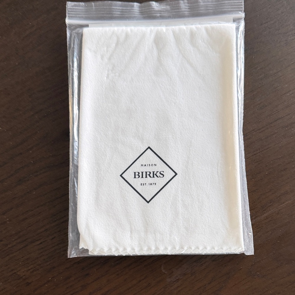 Maison Birks Jewelry Polishing Cloth